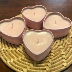 Heart-Shaped Pink Candles Strawberry Scented 🍓